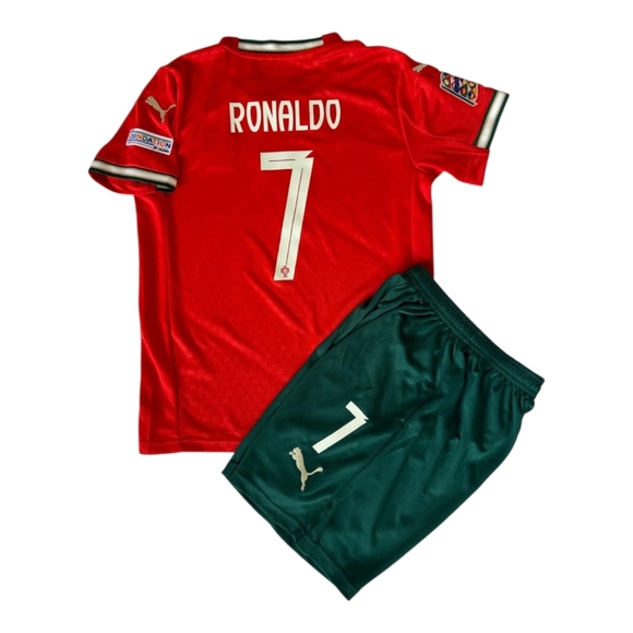 Portugal Cristiano Ronaldo set for Kids - Picture 1 of 5